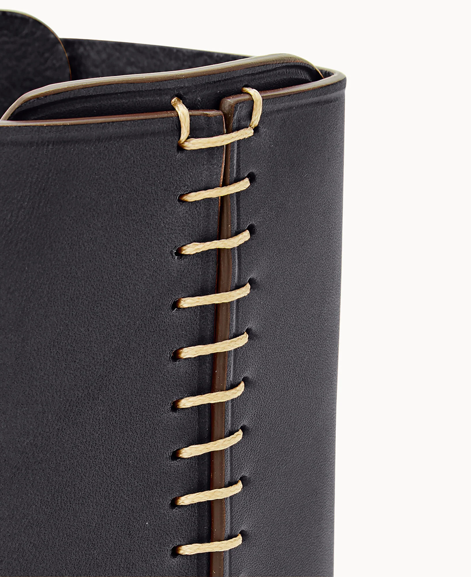 Alto Pen Holder - Image 9