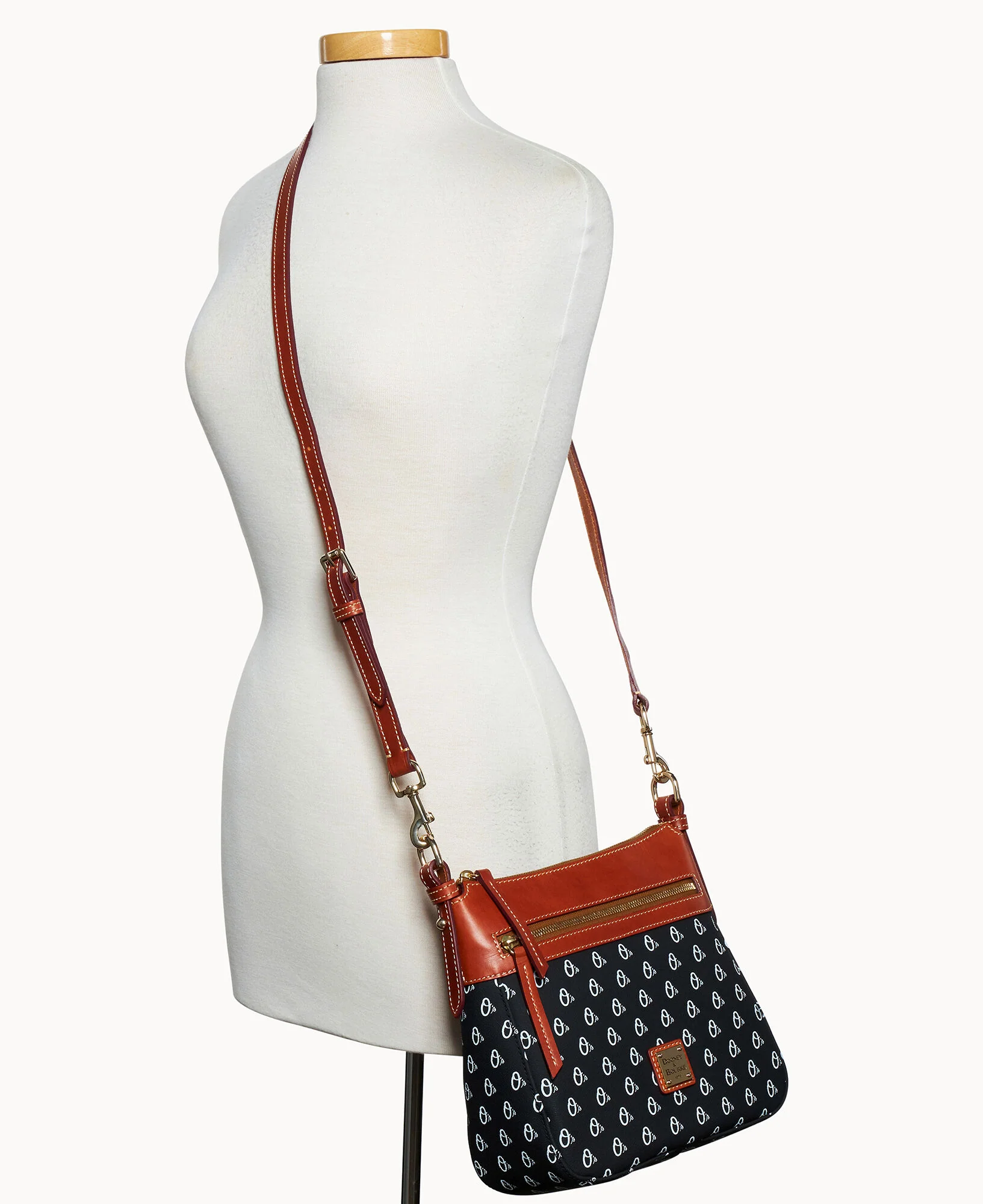 MLB Orioles Crossbody 25 - Image 4