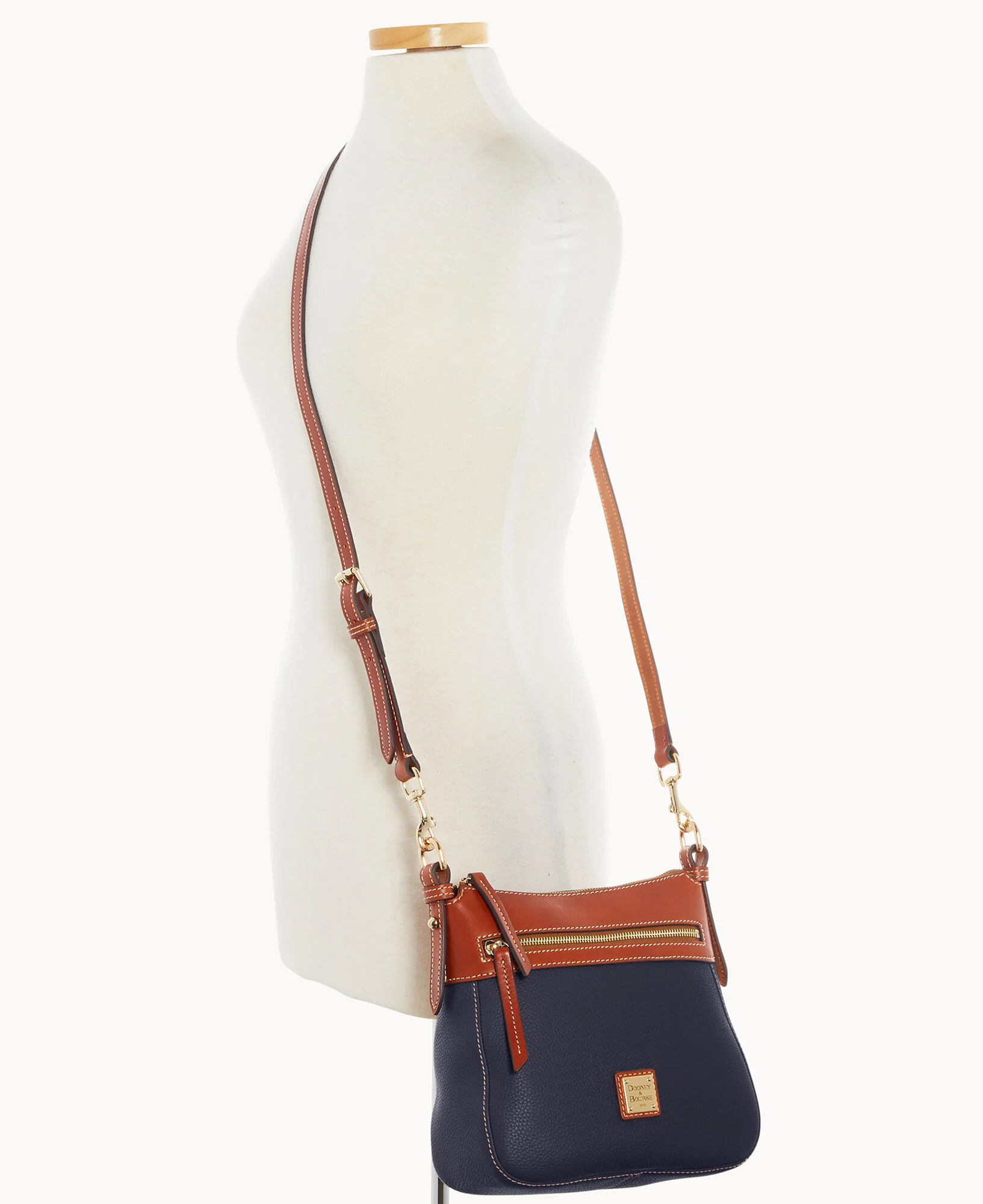Pebble Grain Crossbody 25 - Image 40