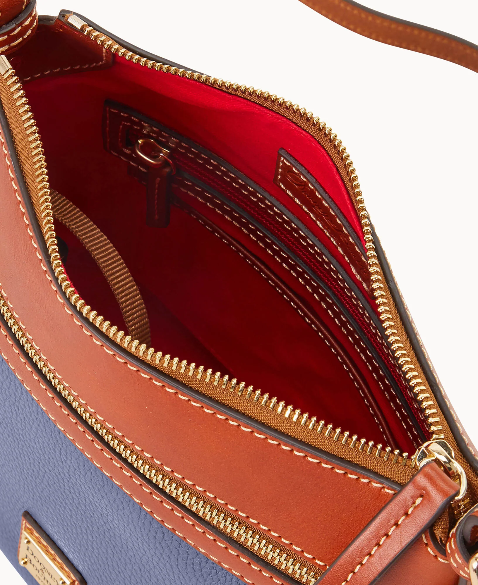 Pebble Grain Crossbody 25 - Image 47