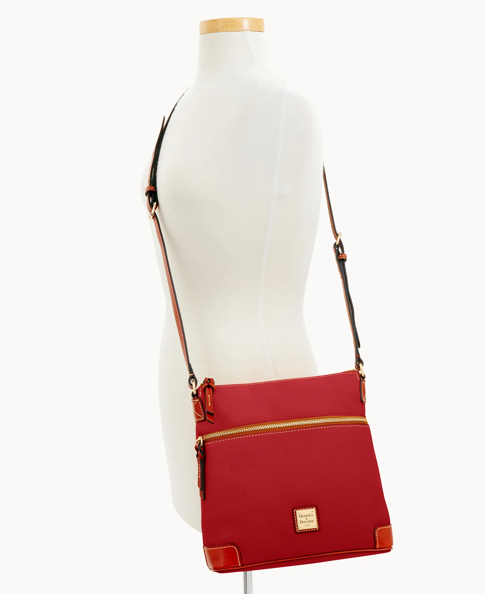Pebble Grain Crossbody - Image 112