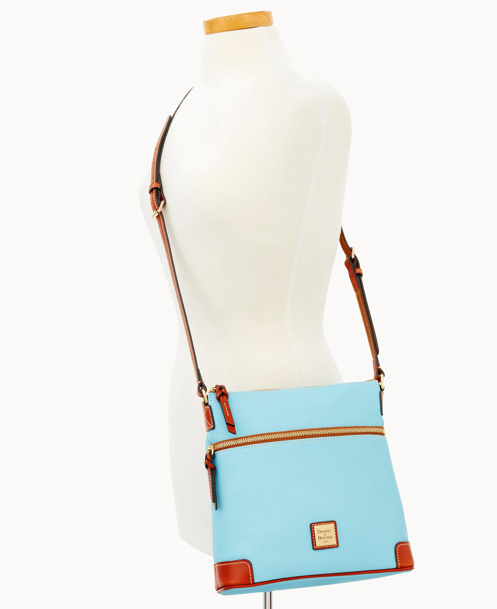 Pebble Grain Crossbody - Image 4
