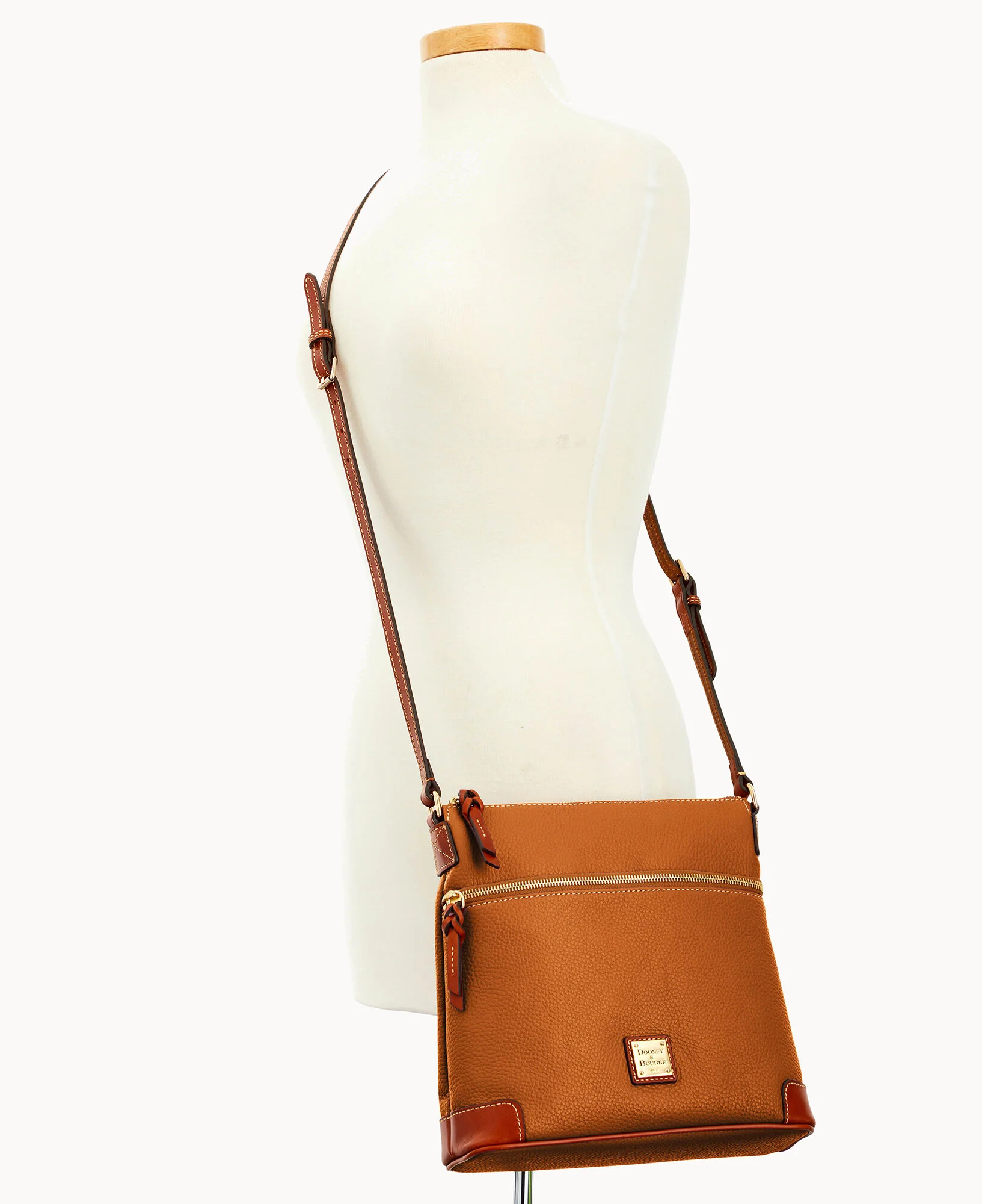 Pebble Grain Crossbody - Image 79