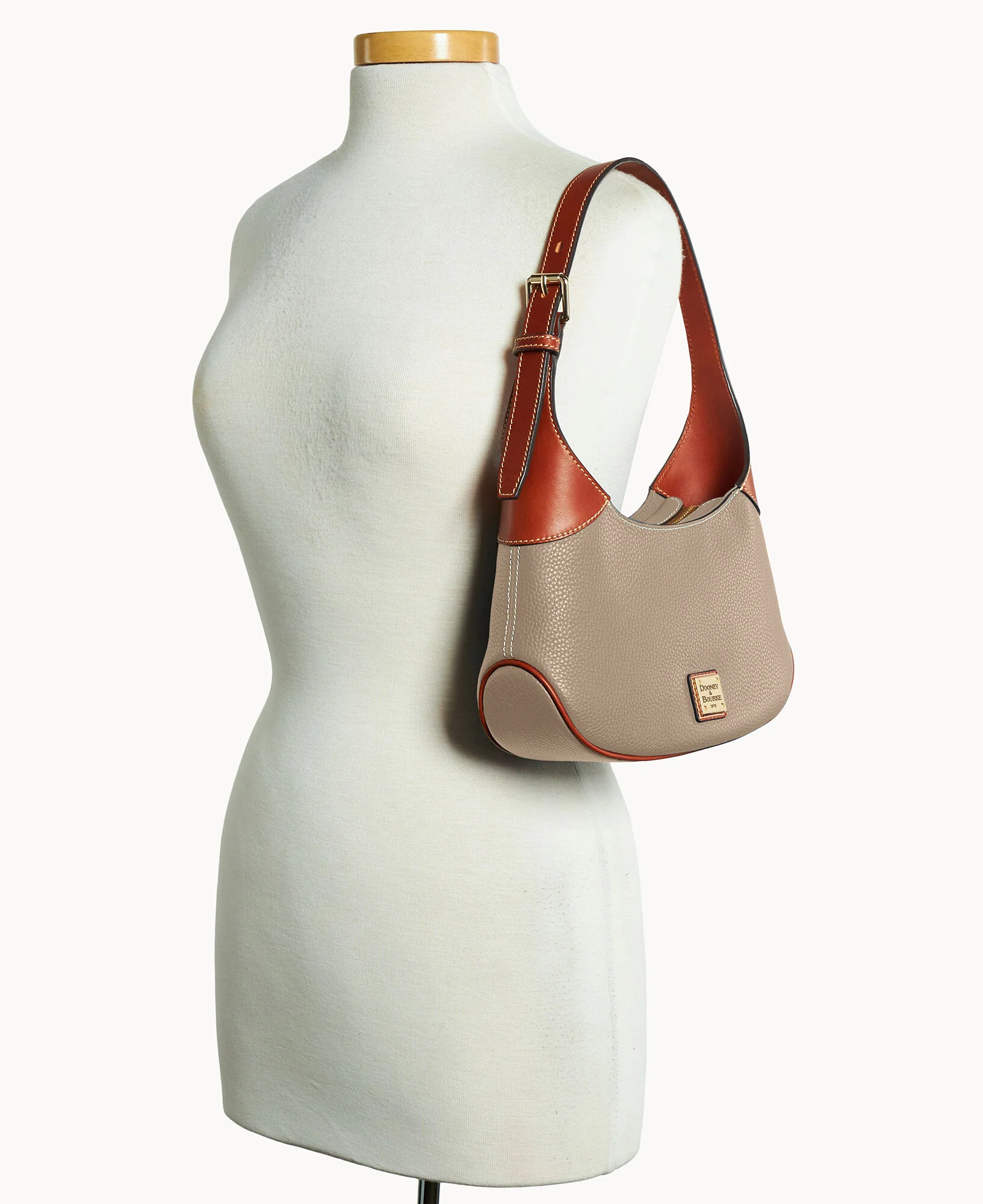 Pebble Grain Hobo - Image 45