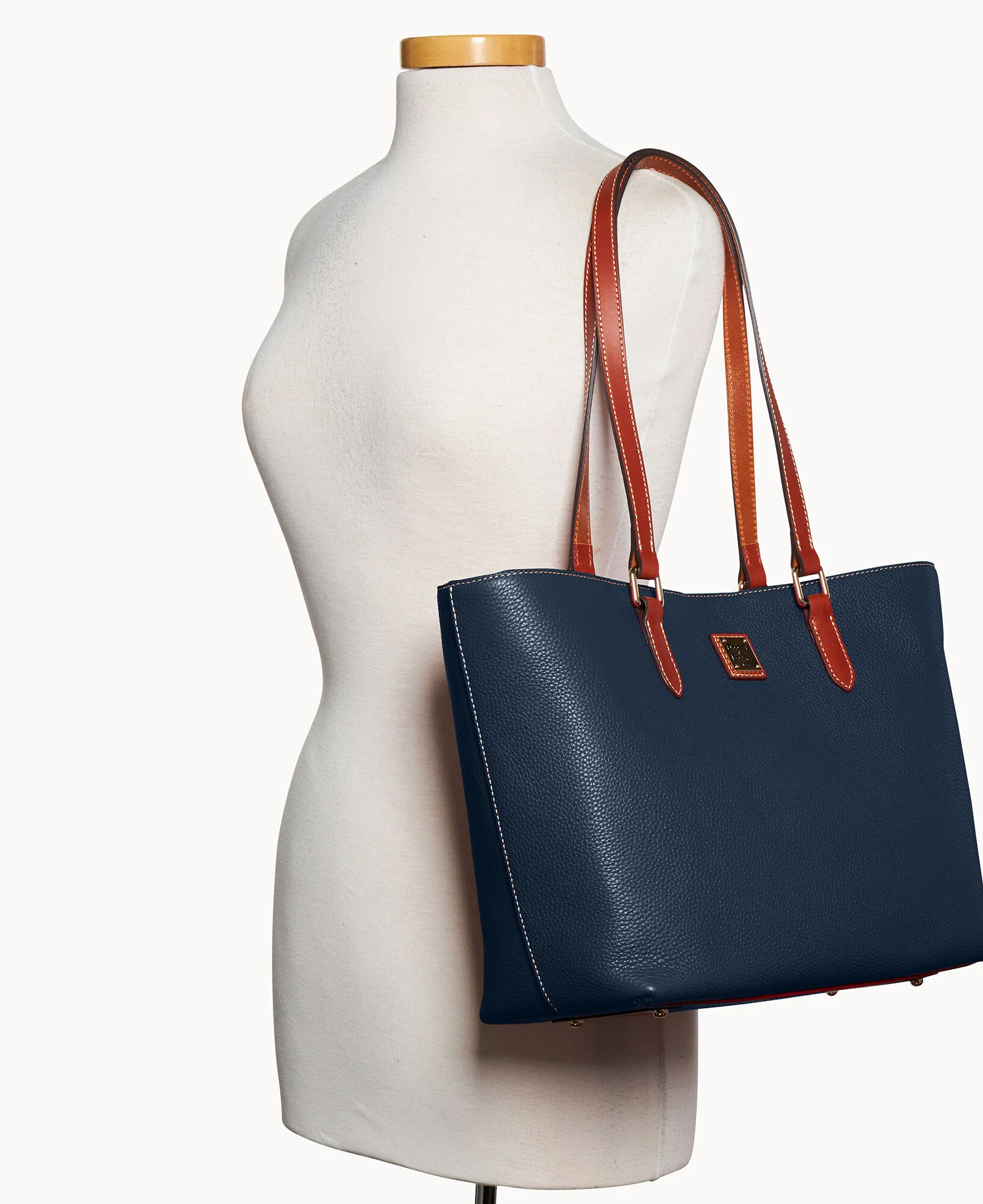 Pebble Grain Jessie Tote - Image 30