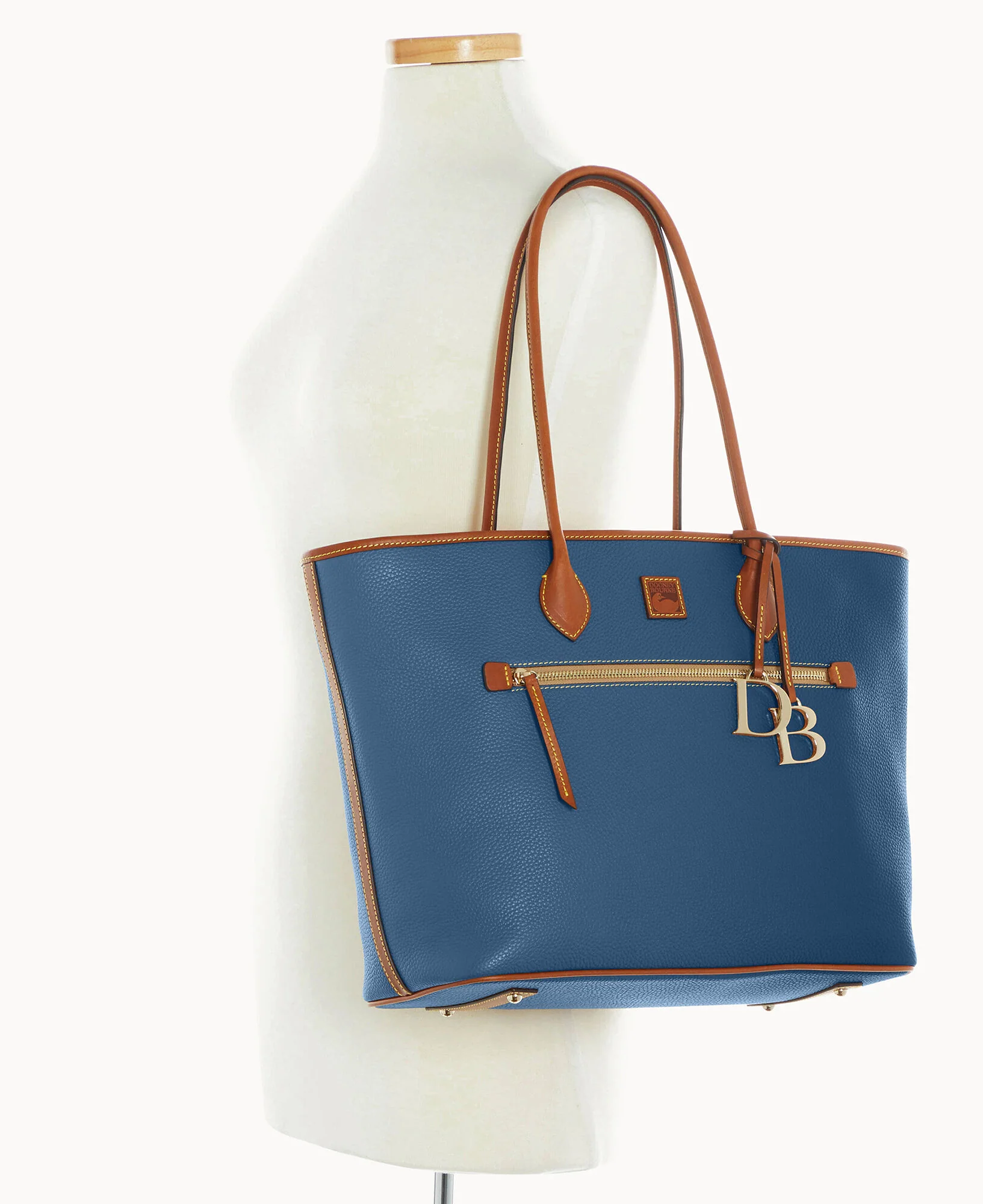 Pebble Grain Large Tote - Image 12