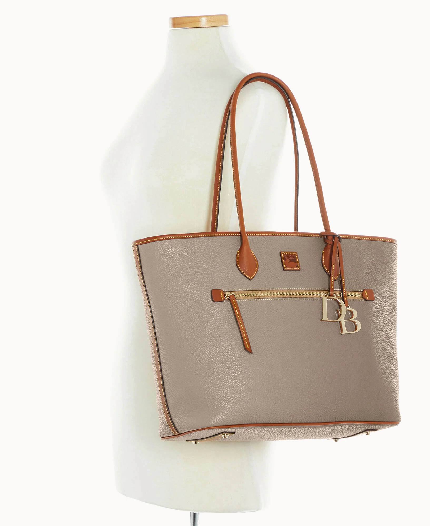 Pebble Grain Large Tote - Image 36