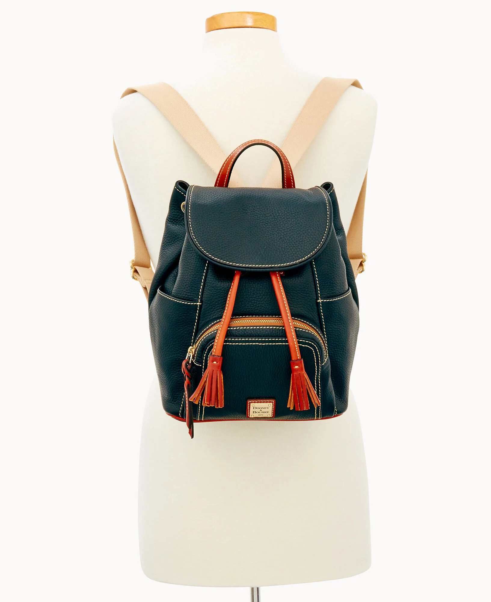 Pebble Grain Medium Murphy Backpack - Image 4