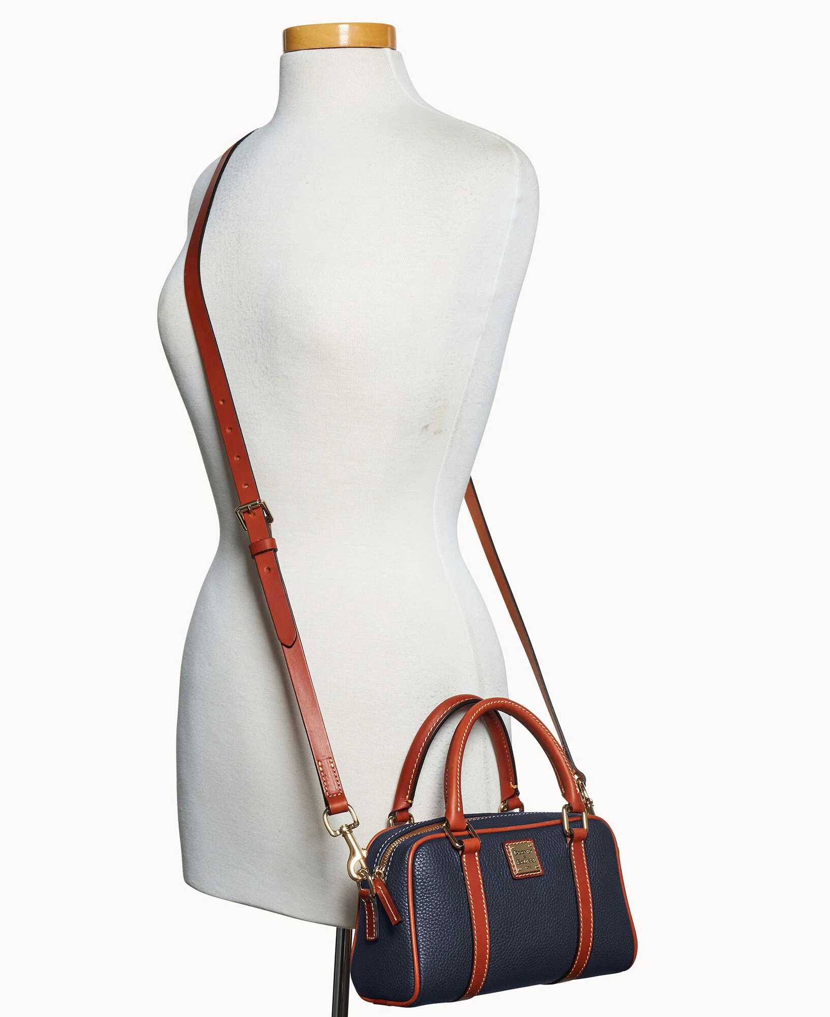 Pebble Grain Satchel 24 - Image 21