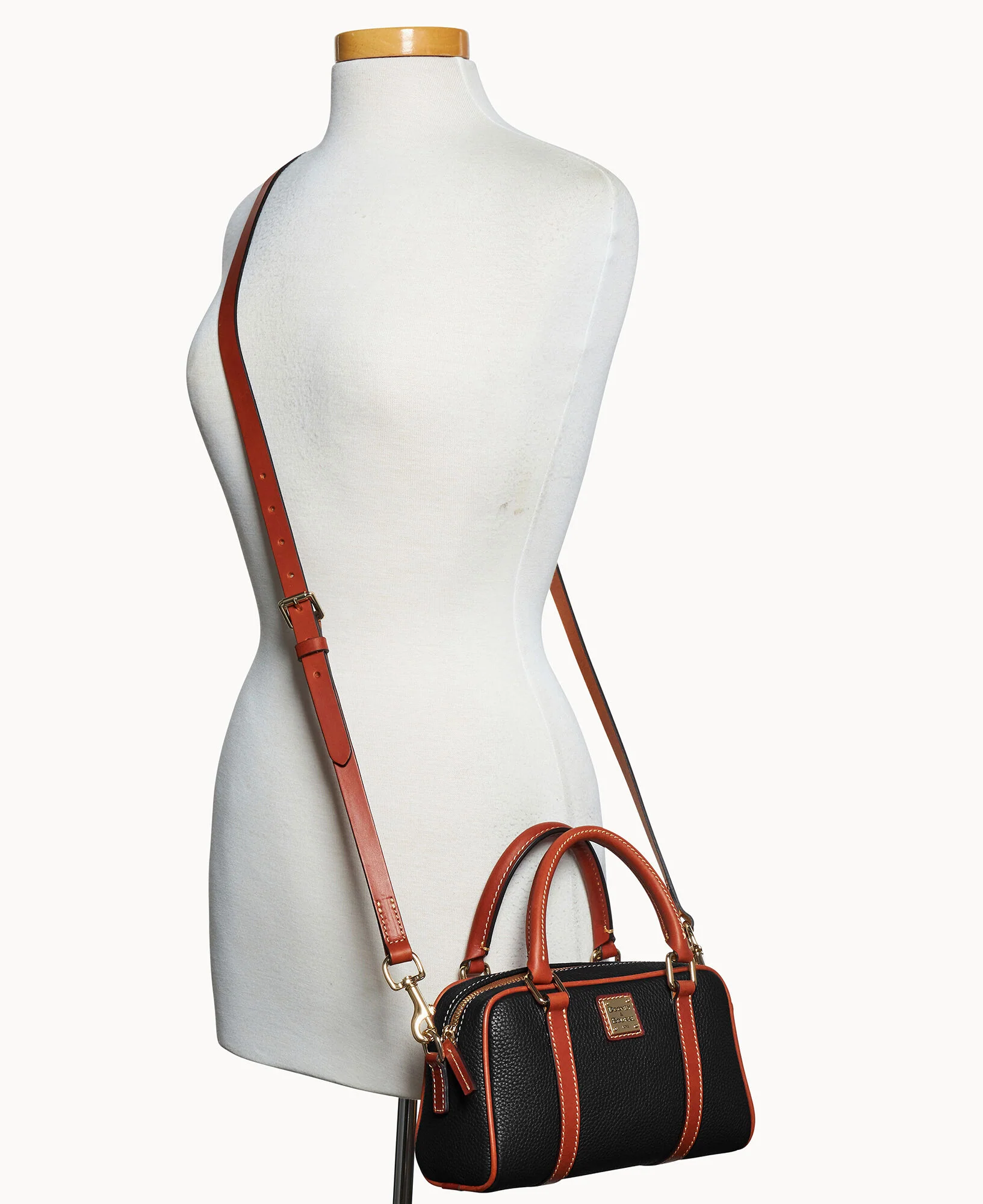 Pebble Grain Satchel 24 - Image 4