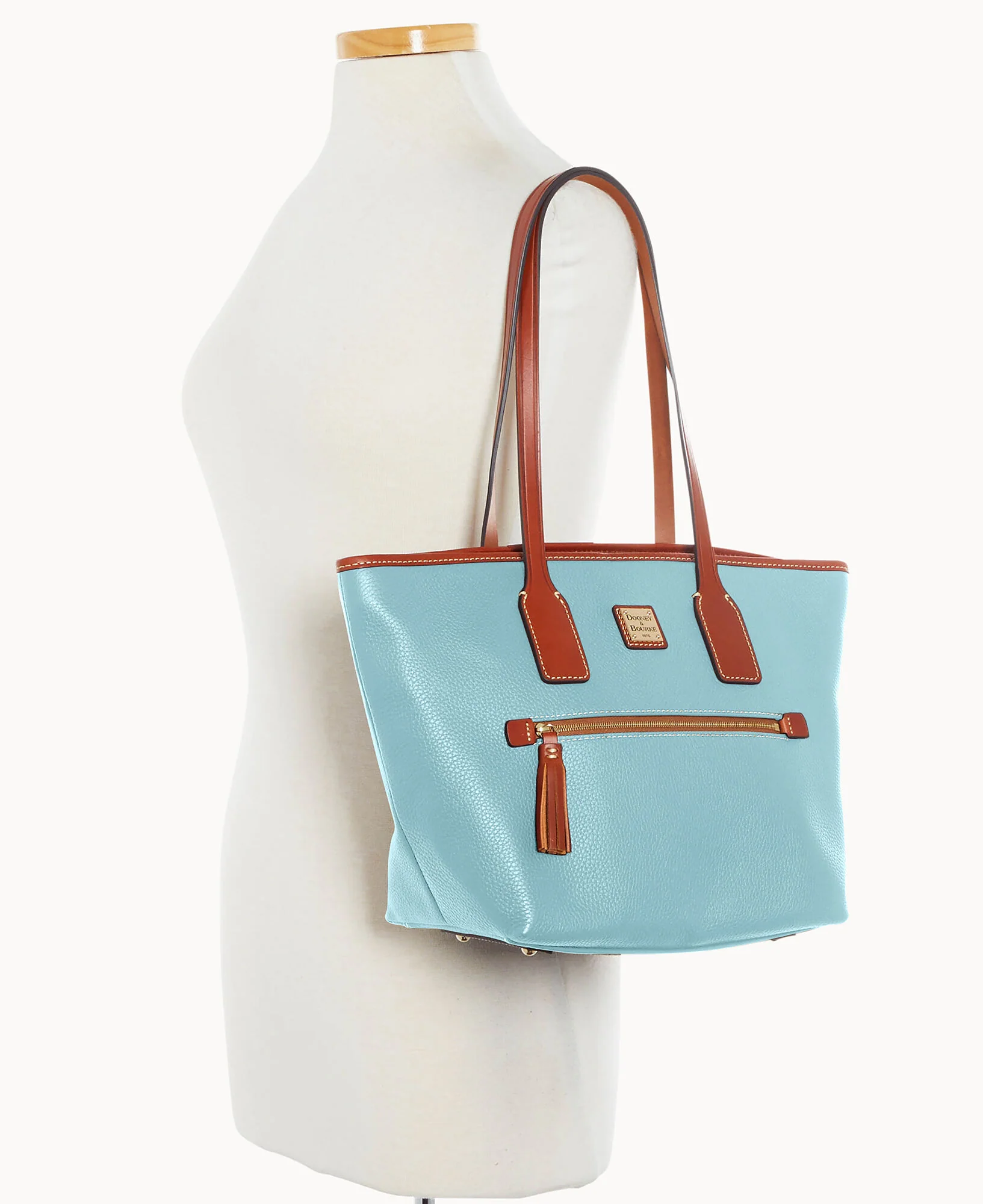 Pebble Grain Small Tote - Image 36