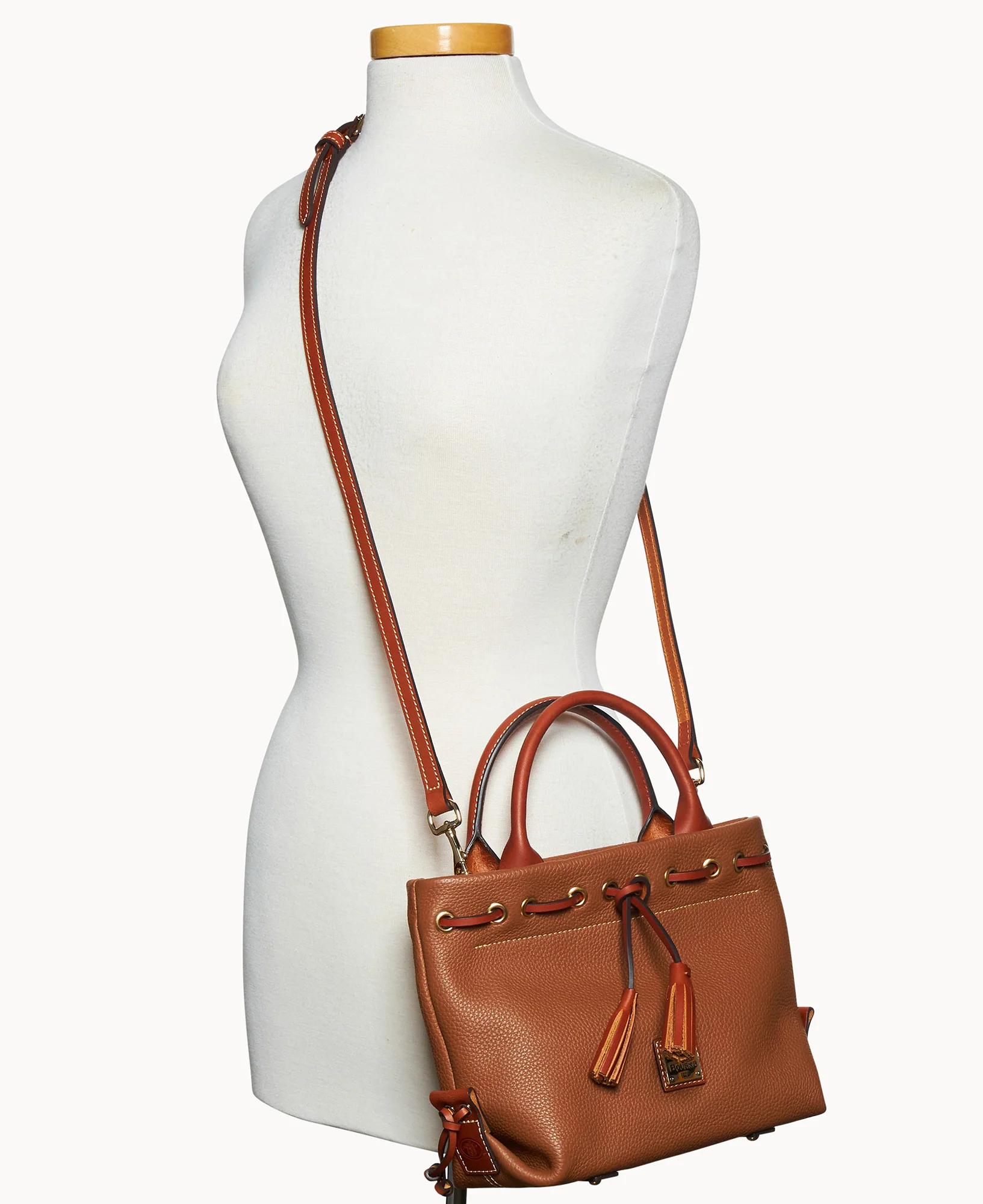Pebble Grain Tassel Tote - Image 12