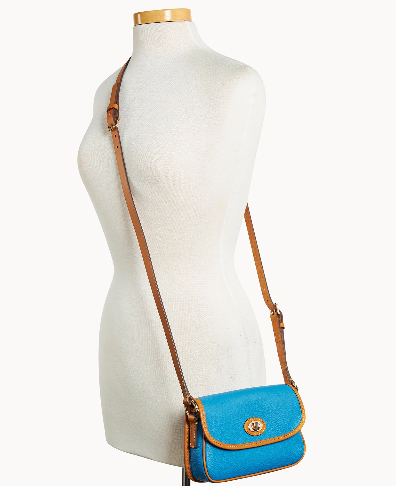Pebble Grain Turnlock Crossbody 22 - Image 20