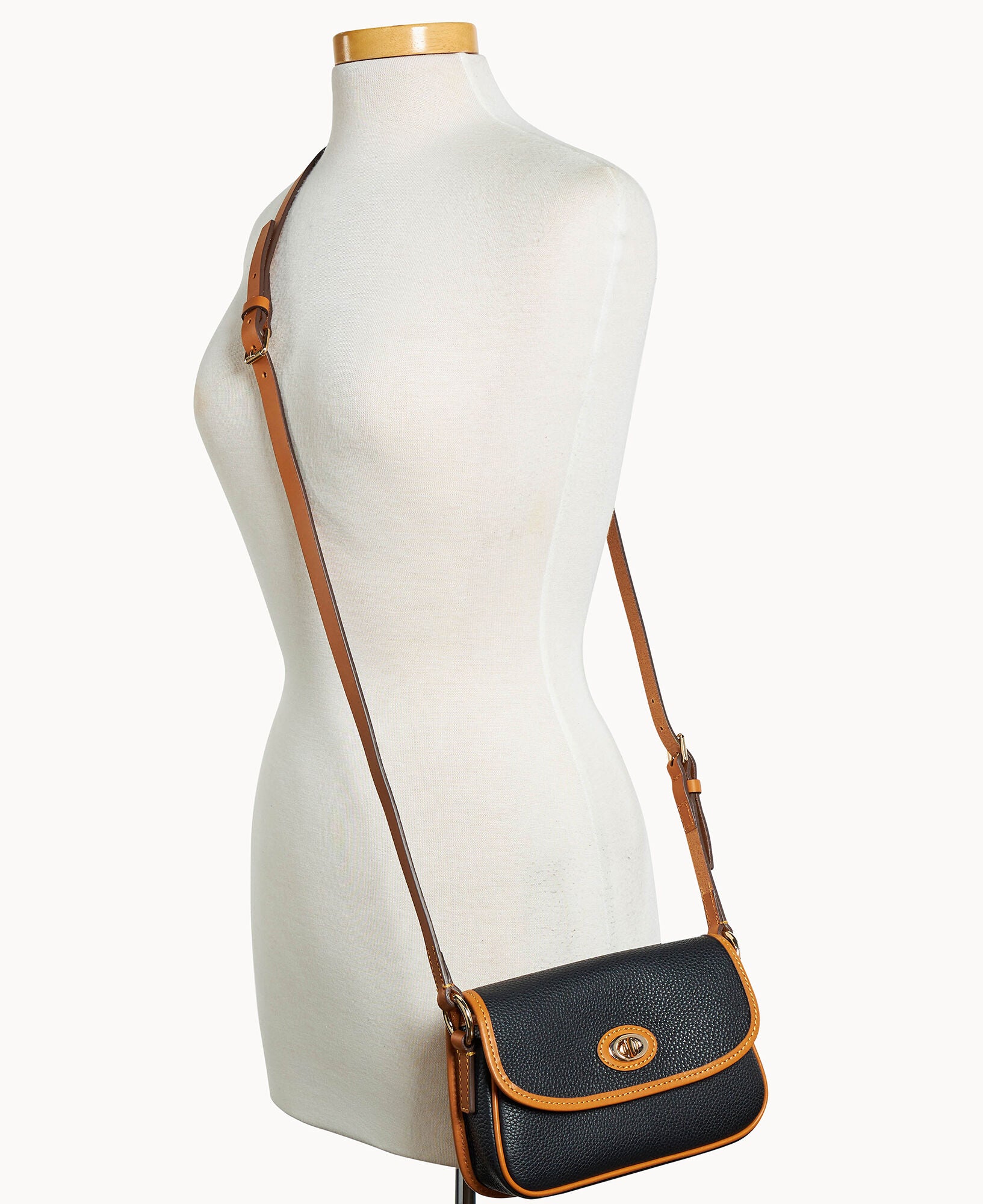 Pebble Grain Turnlock Crossbody 22 - Image 60
