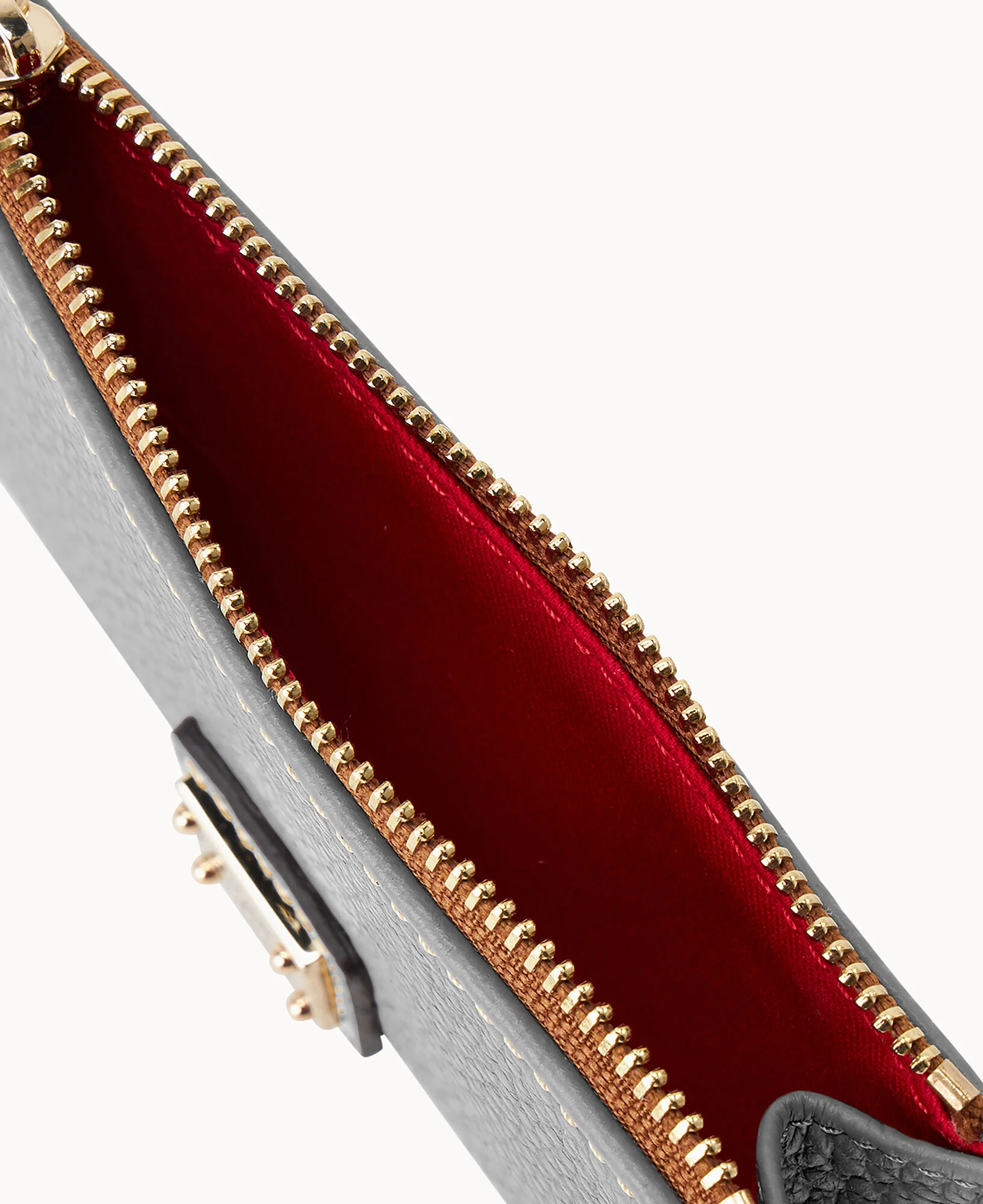 Pebble Grain Zip Credit Card Case - Image 39