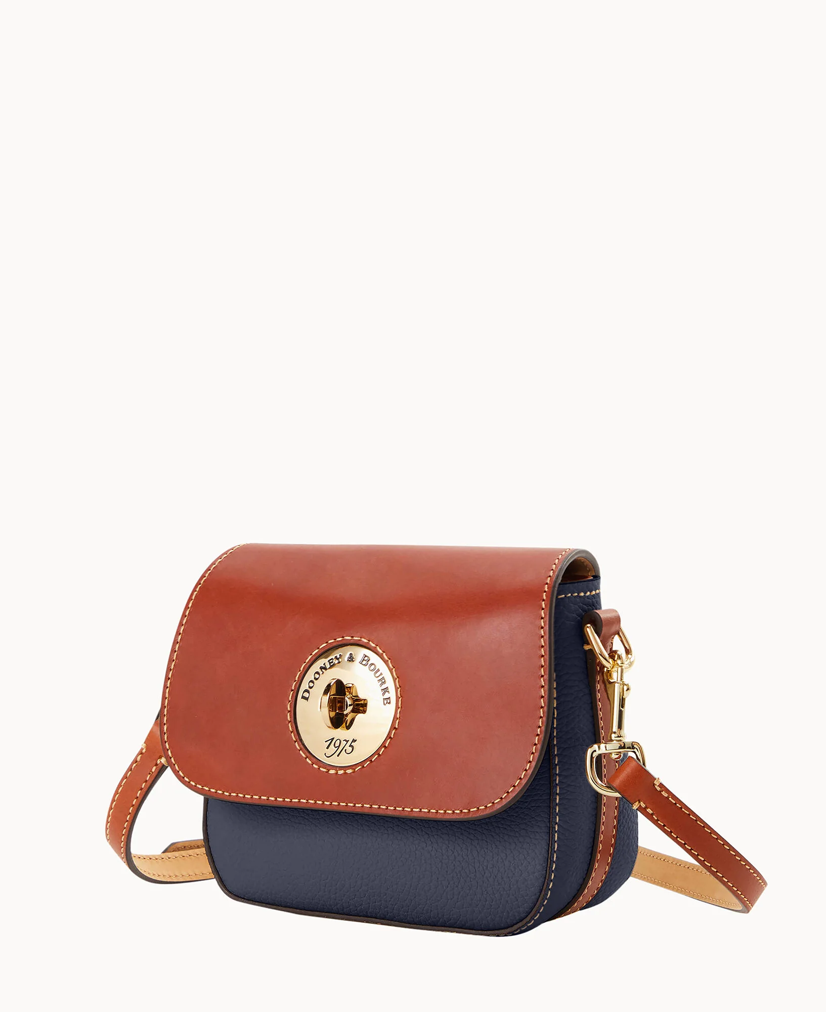 Pebble Turnlock Flap Saddle - Image 42