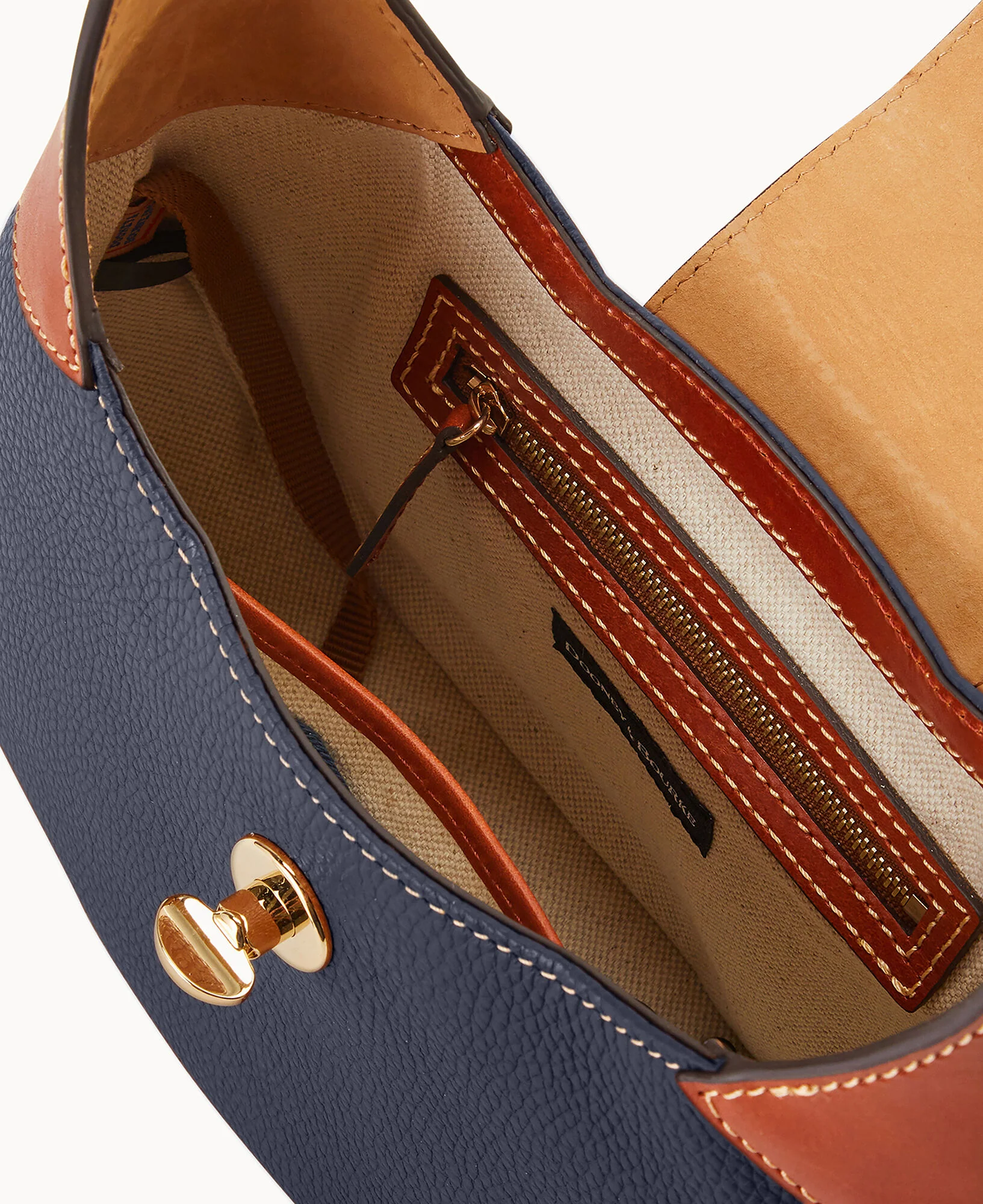 Pebble Turnlock Hobo 26 - Image 48