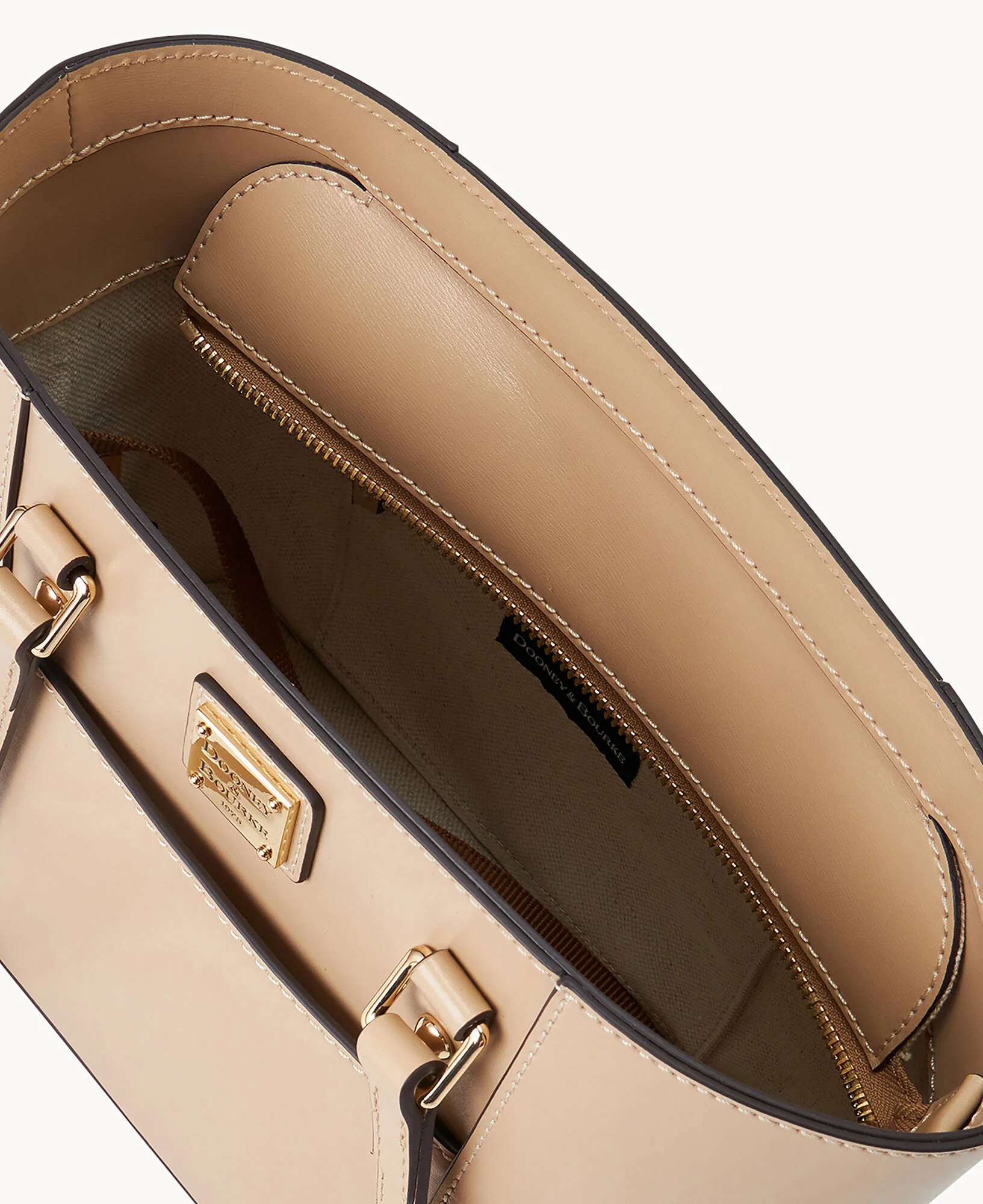 Penrose Pocket Tote 25 - Image 118