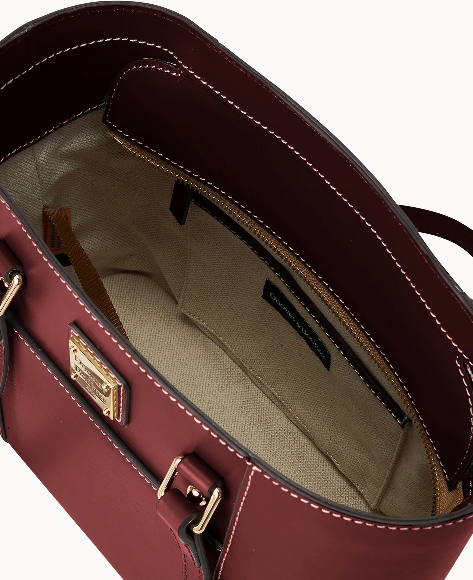 Penrose Pocket Tote 25 - Image 13