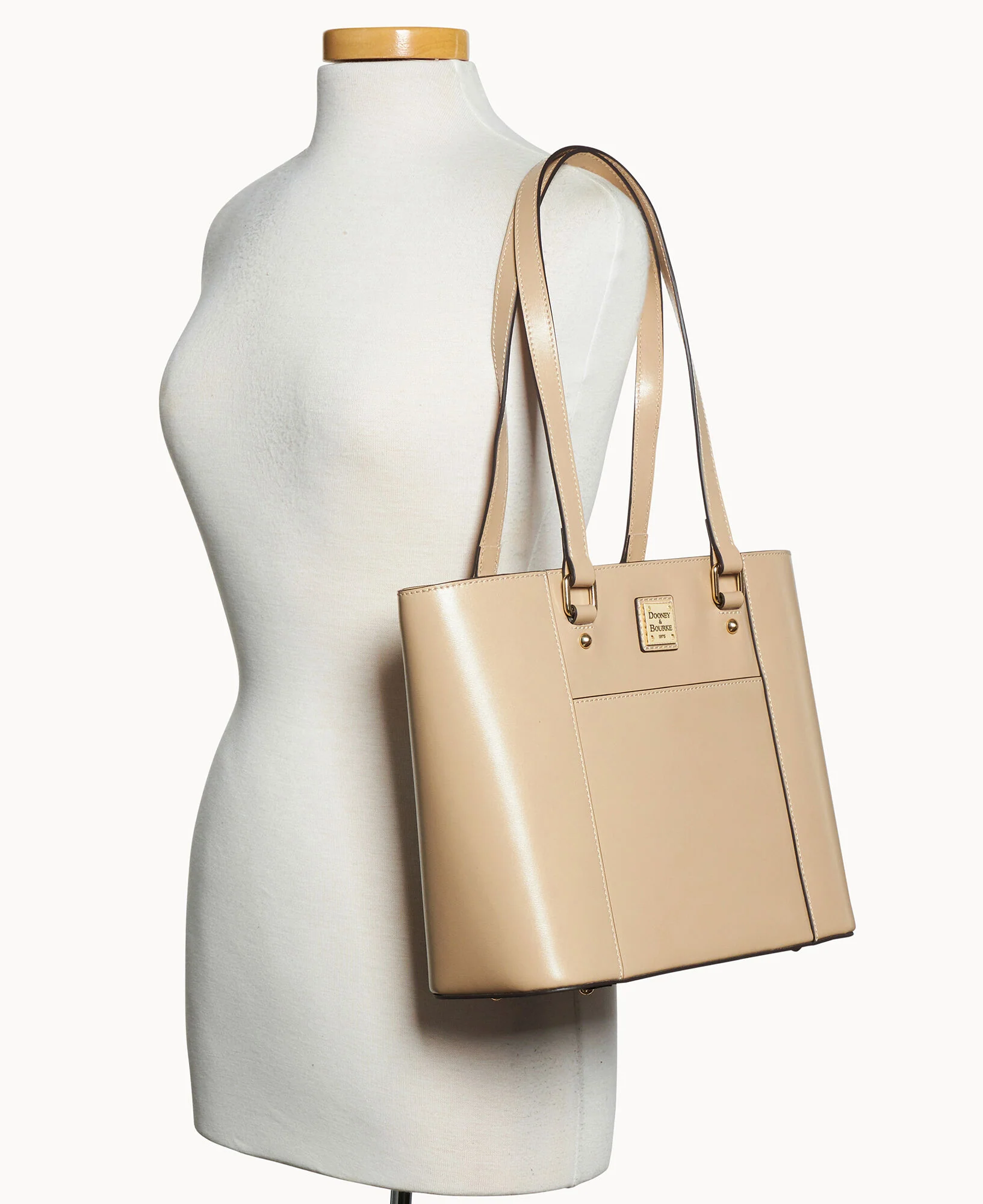 Penrose Pocket Tote 30 - Image 115