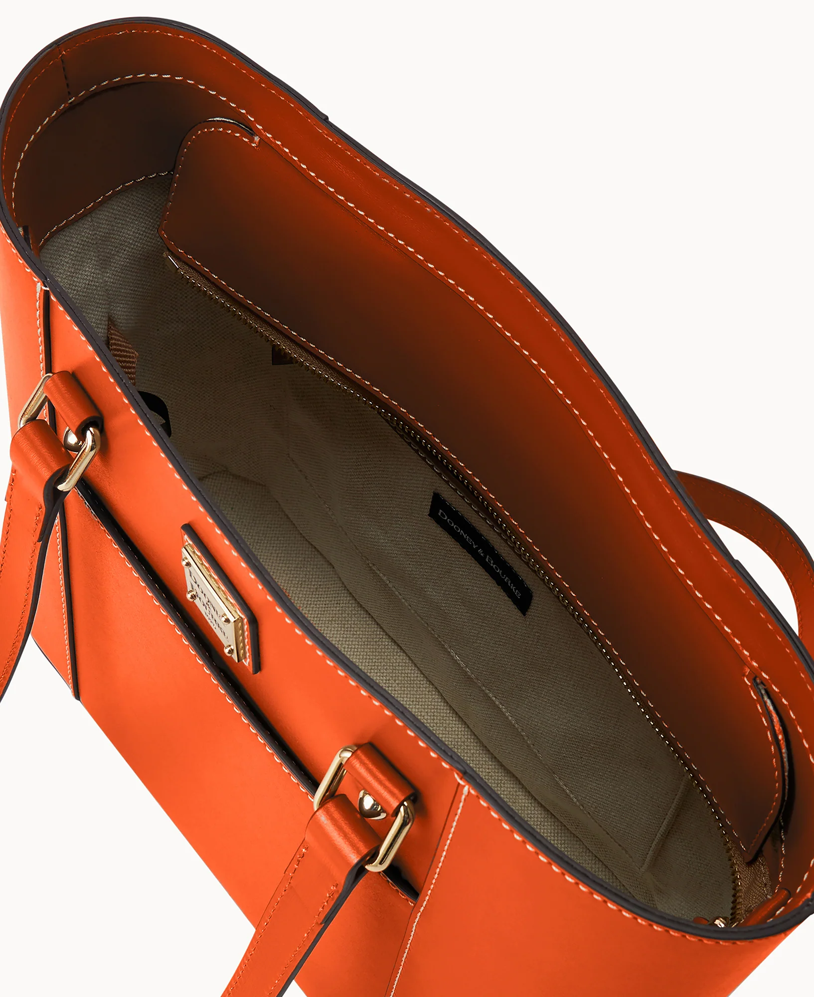 Penrose Pocket Tote 30 - Image 158
