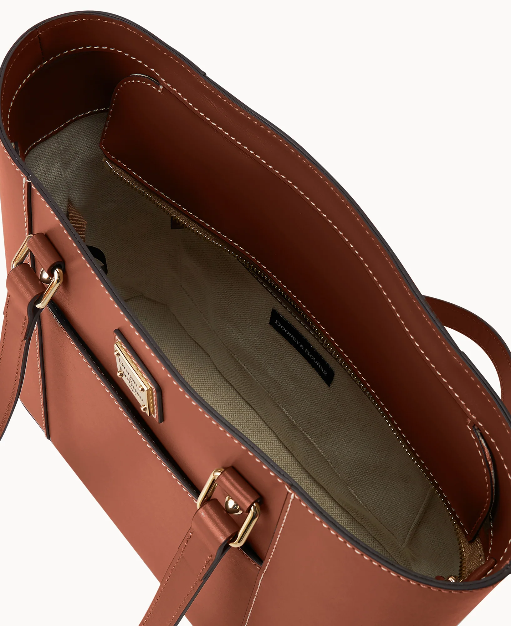 Penrose Pocket Tote 30 - Image 63