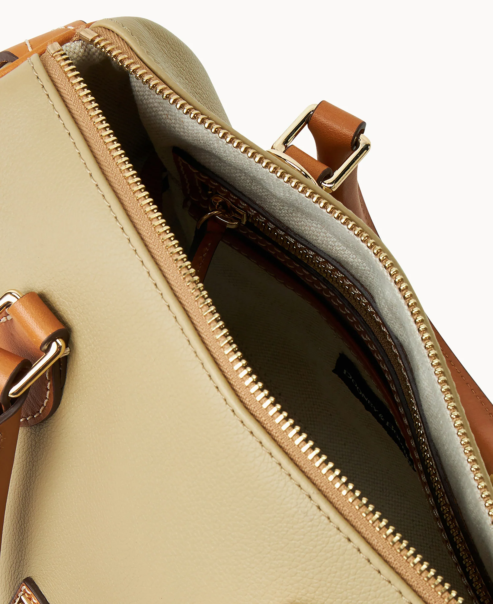 Sorrento Barrel Satchel 25 - Image 23