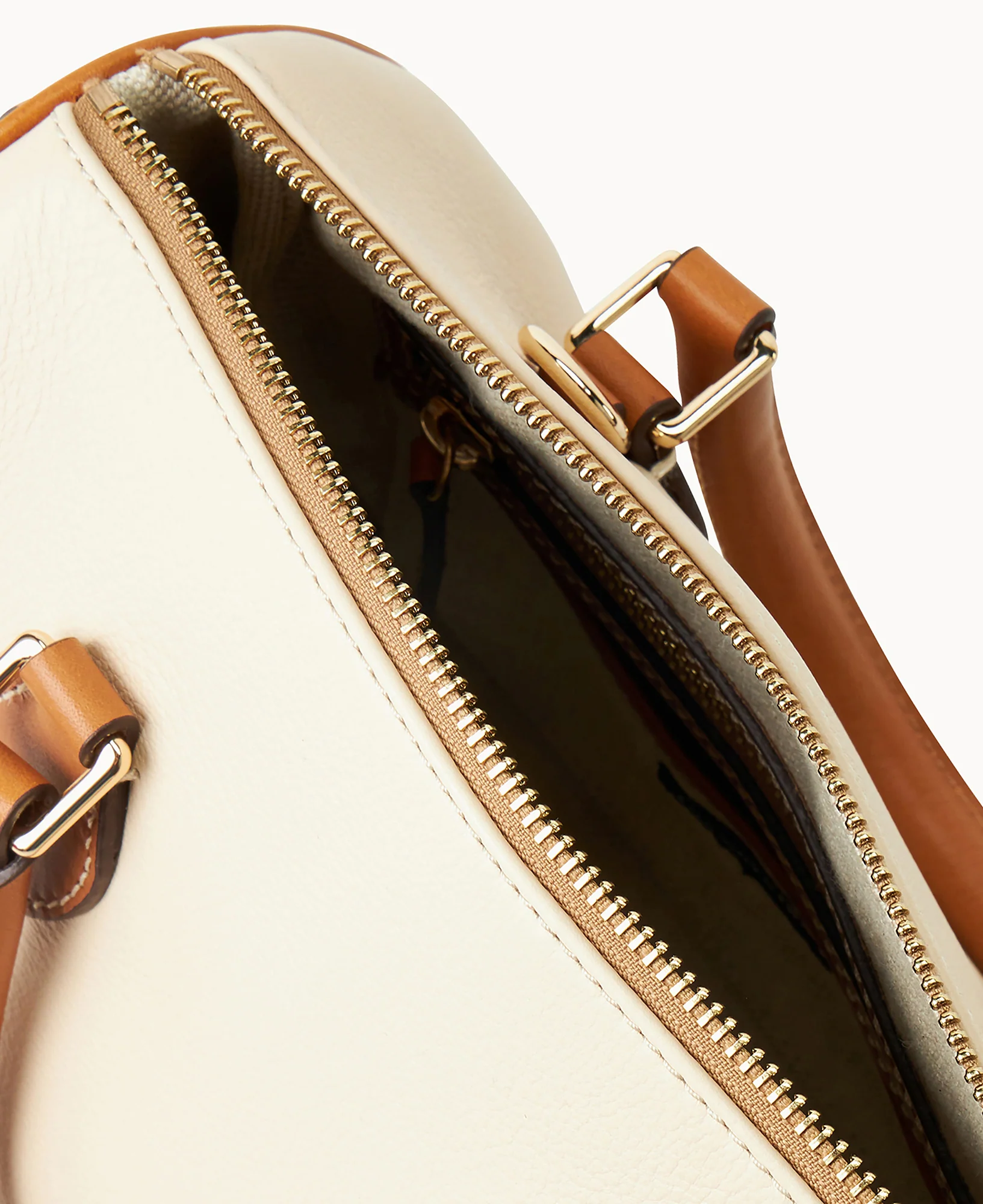 Sorrento Barrel Satchel 25 - Image 39