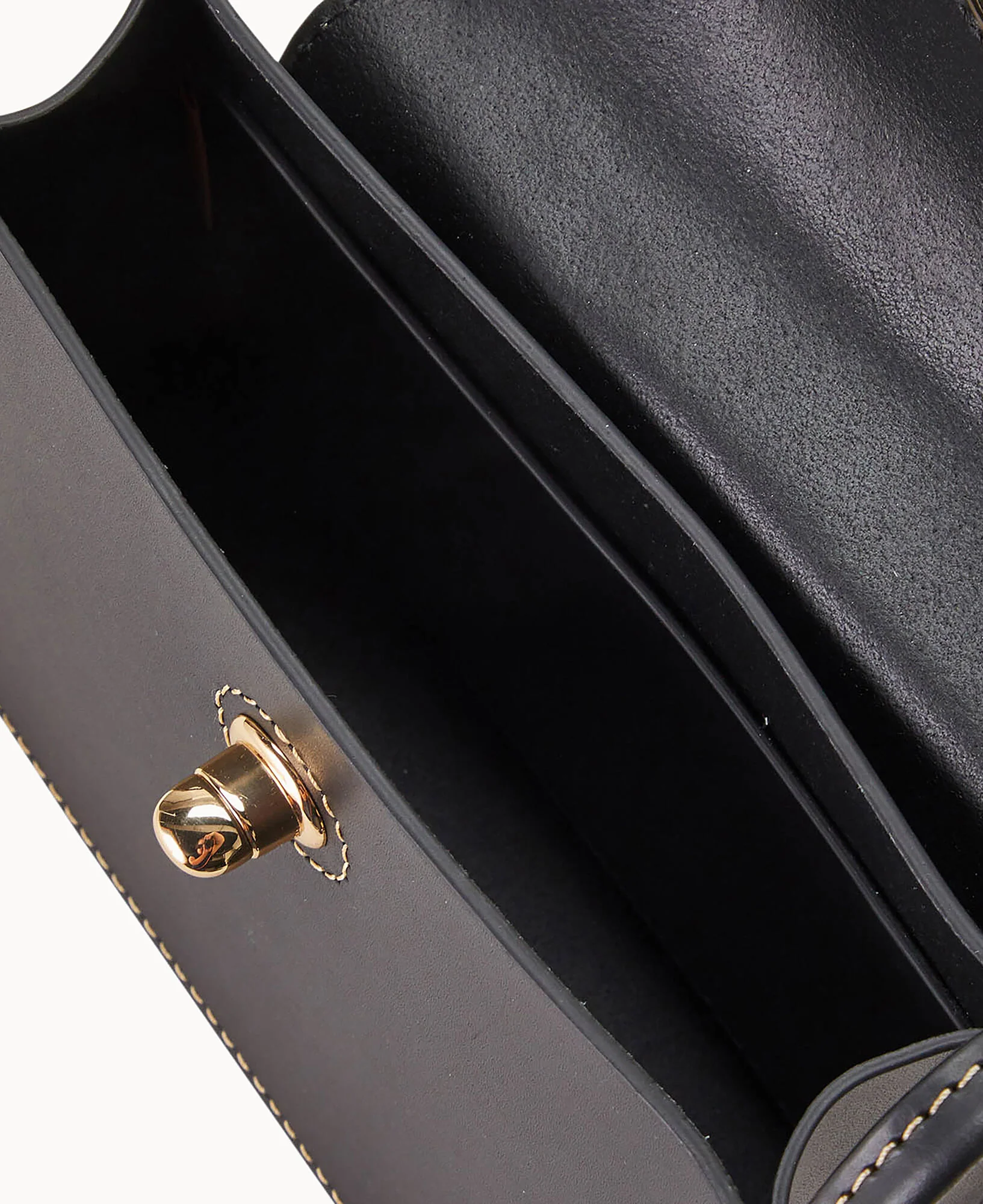 Sweety Leather Pinky Bag - Image 46